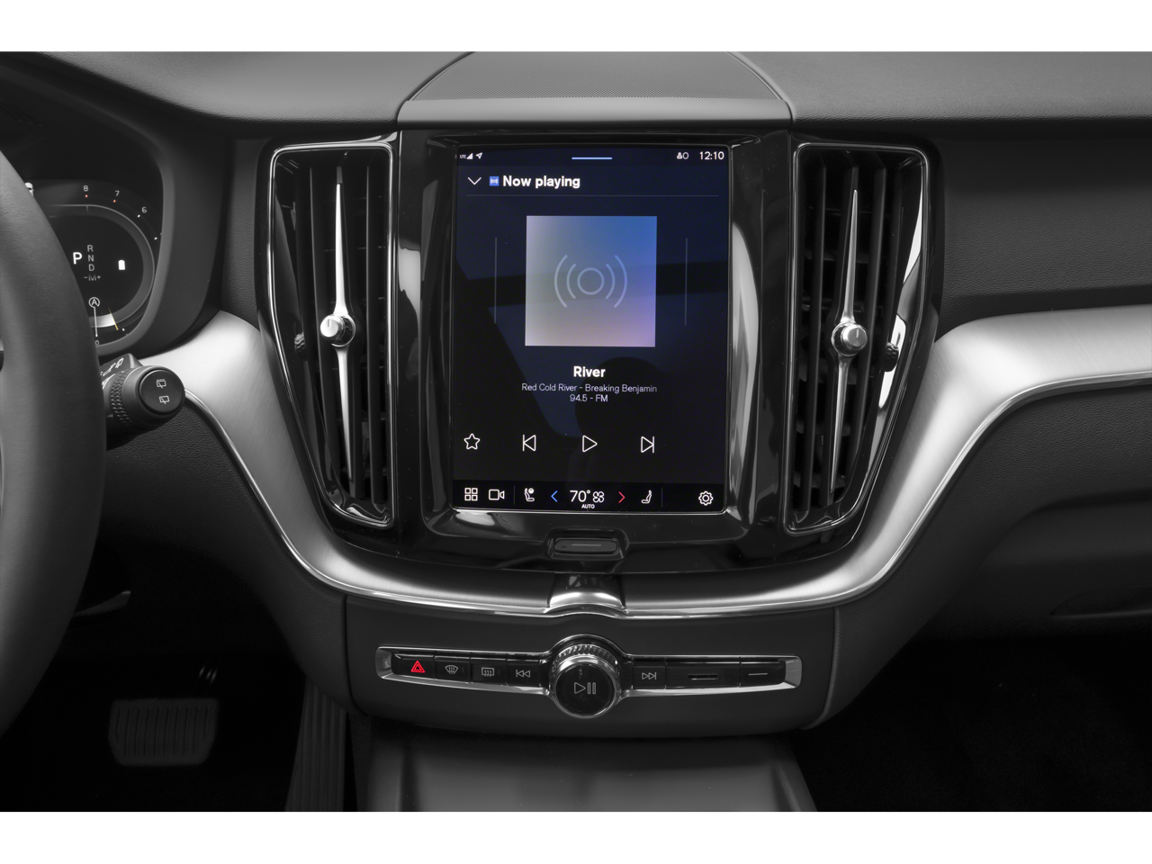 2023 Volvo XC60 B6 Ultimate Bright Theme