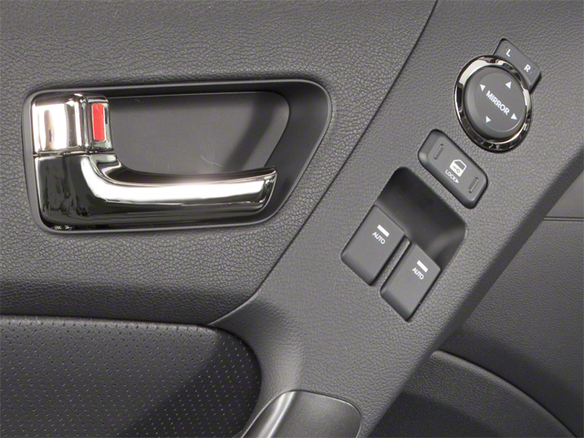 2011 Hyundai Genesis Coupe 3.8 Track