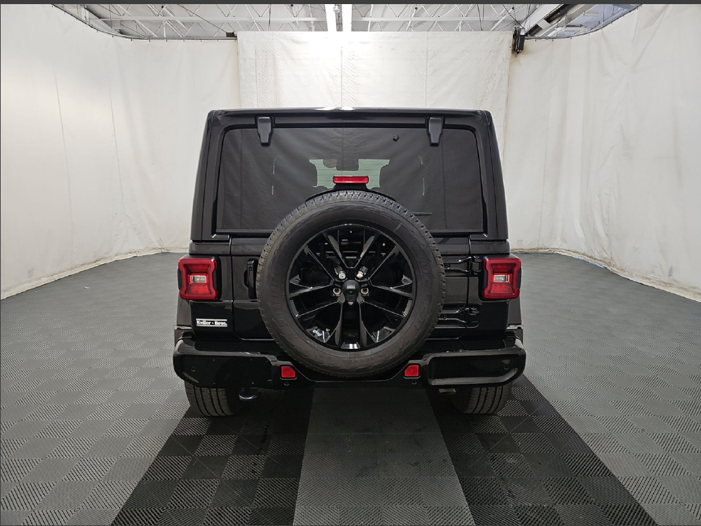 2022 Jeep Wrangler Unlimited Sahara High Altitude