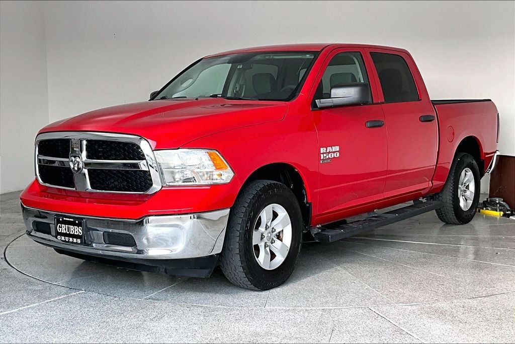 2022 RAM 1500 Classic SLT
