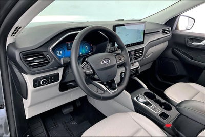 2025 Ford Escape Platinum
