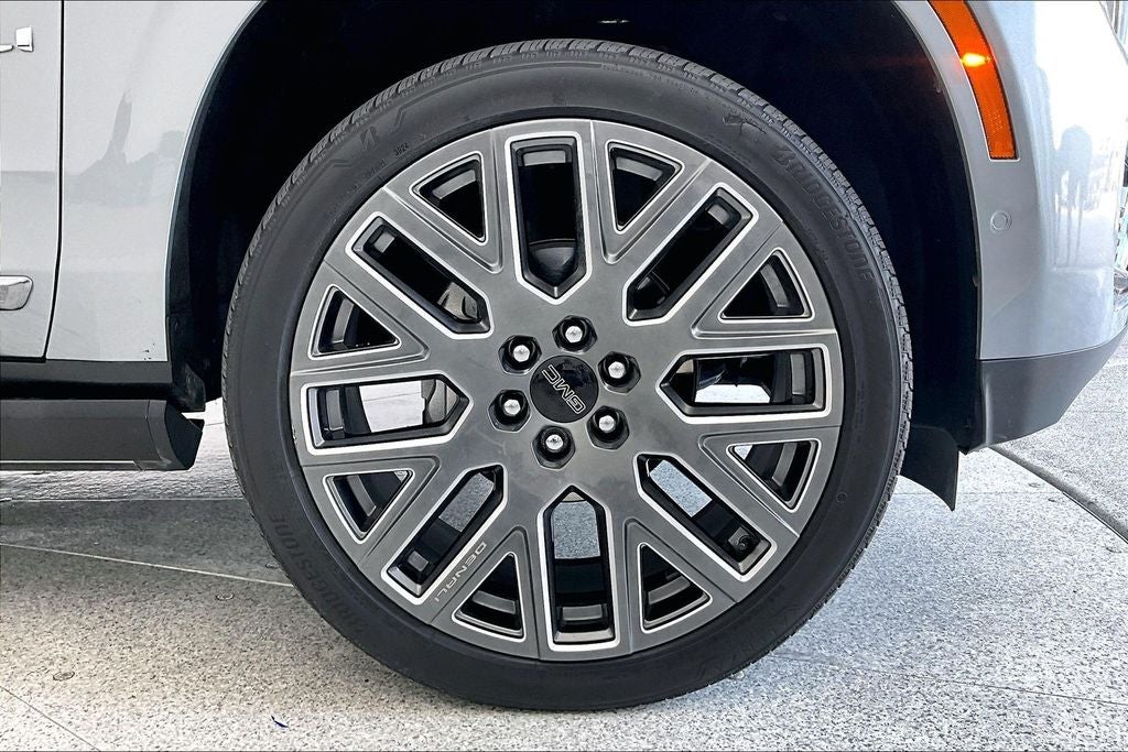 2025 GMC Yukon XL Denali Ultimate