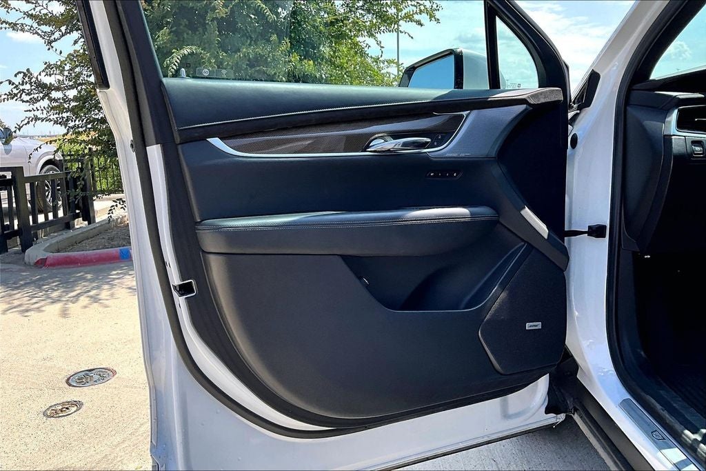 2024 Cadillac XT6 Sport
