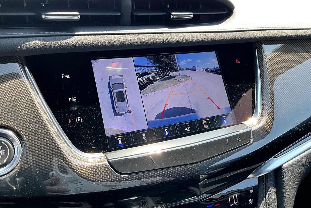 2024 Cadillac XT6 Sport