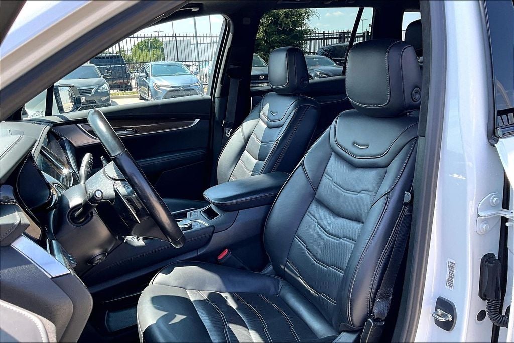 2024 Cadillac XT6 Sport