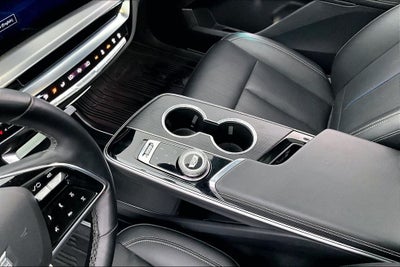 2025 Cadillac LYRIQ Sport