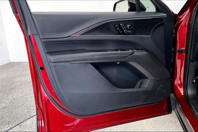 2025 Cadillac LYRIQ Sport