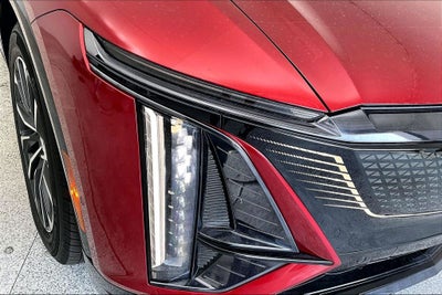 2025 Cadillac LYRIQ Sport