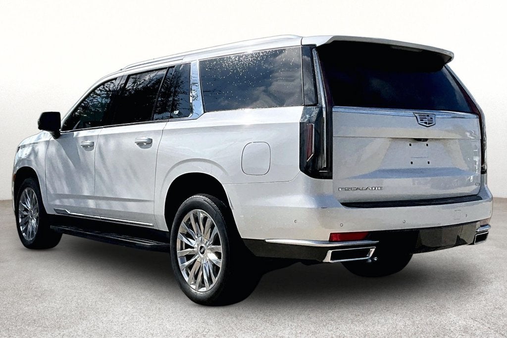 2022 Cadillac Escalade ESV Premium