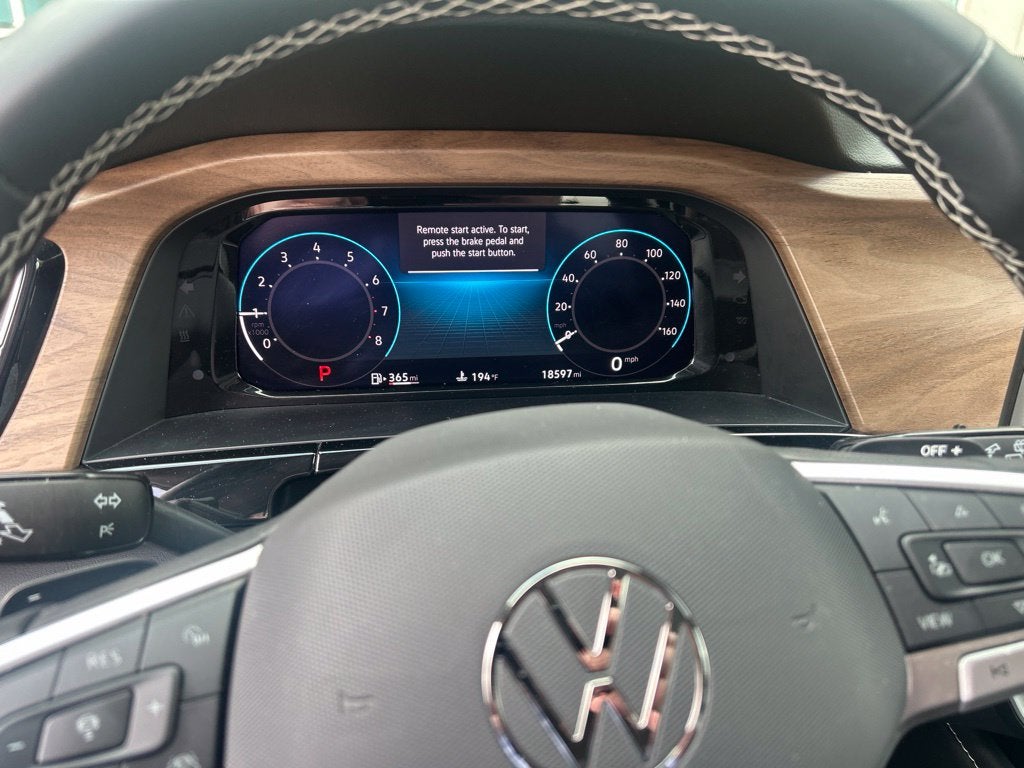 2026 Volkswagen Atlas SE w/Technology