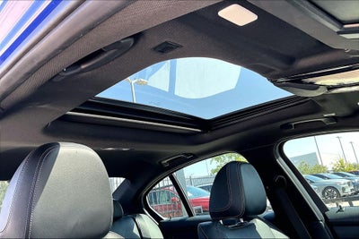 2021 BMW 3 Series 330e iPerformance