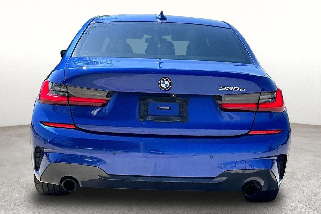 2021 BMW 3 Series 330e iPerformance