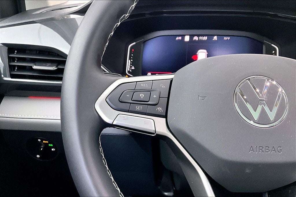 2024 Volkswagen Taos 1.5T SEL