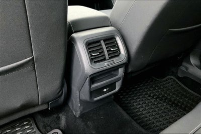 2024 Volkswagen Taos 1.5T SEL