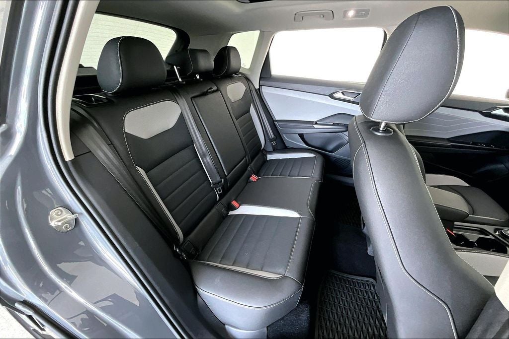 2024 Volkswagen Taos 1.5T SEL