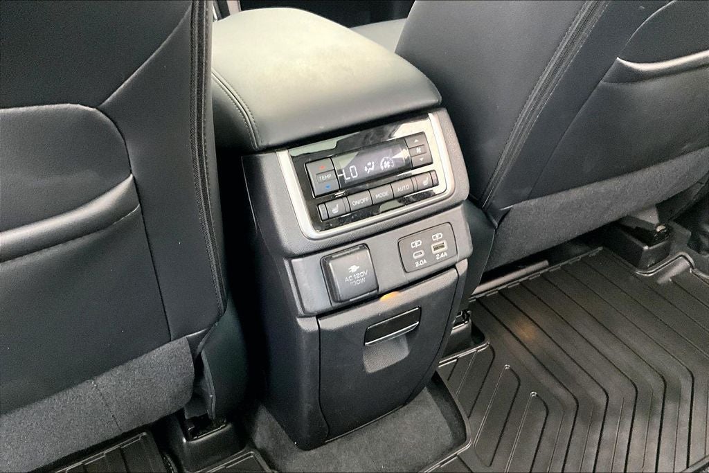 2025 Subaru Ascent Onyx Edition Touring