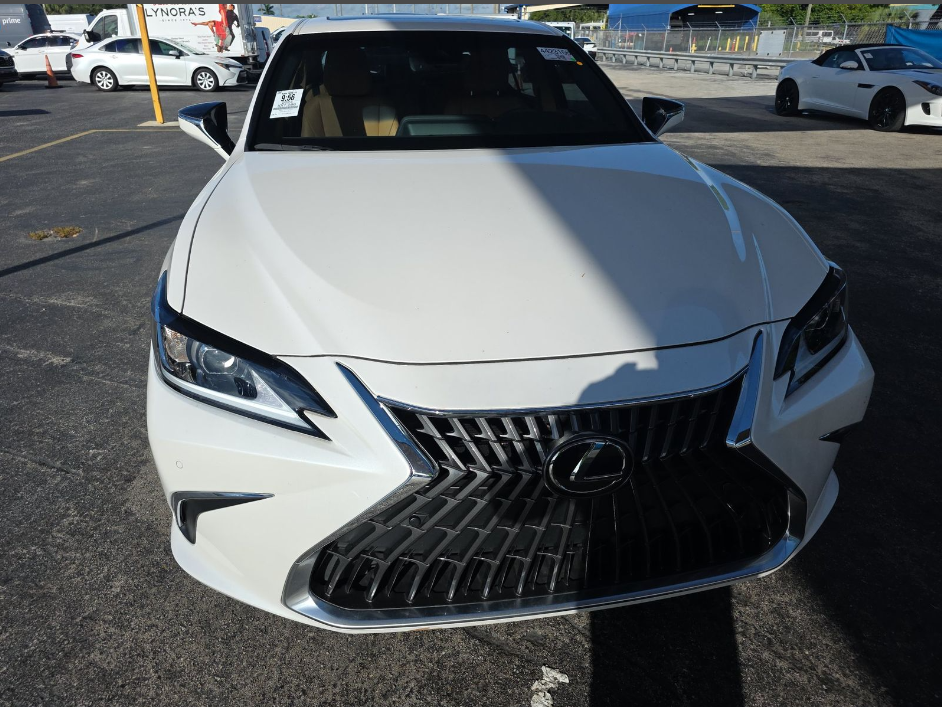 2024 Lexus ES 350