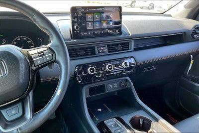 2023 Honda Pilot TrailSport