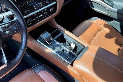2023 Nissan Pathfinder Platinum
