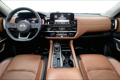 2023 Nissan Pathfinder Platinum