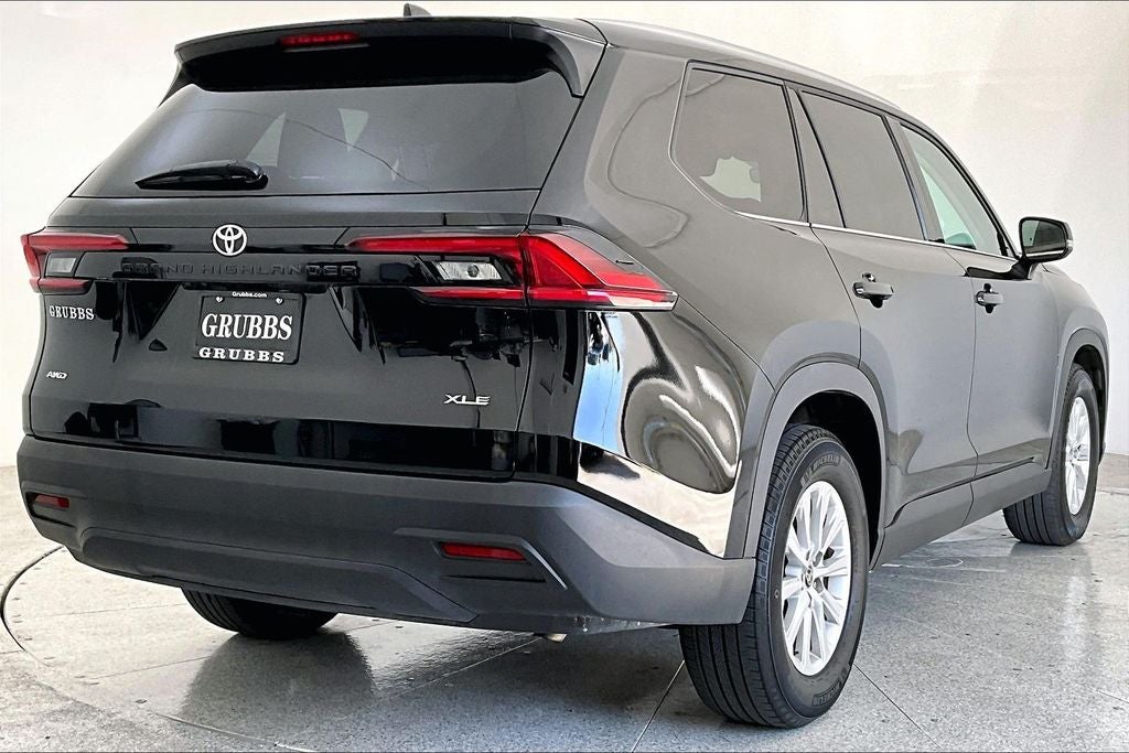 2025 Toyota Grand Highlander XLE