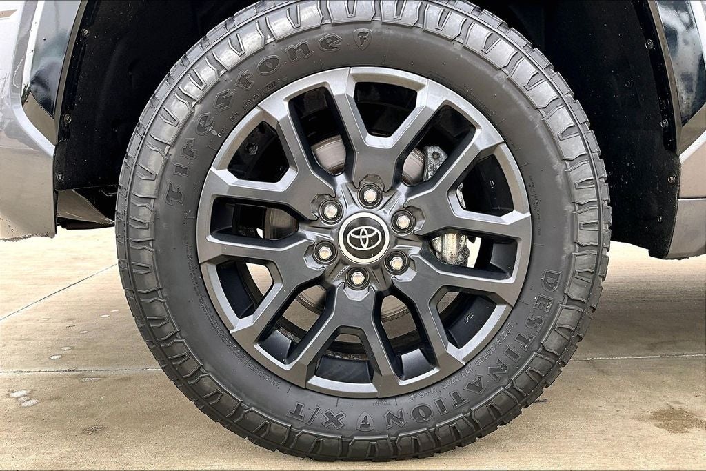 2023 Toyota Tundra Hybrid Platinum