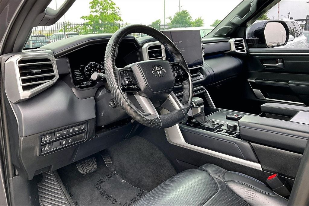 2023 Toyota Tundra Hybrid Platinum