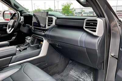 2023 Toyota Tundra Hybrid Platinum
