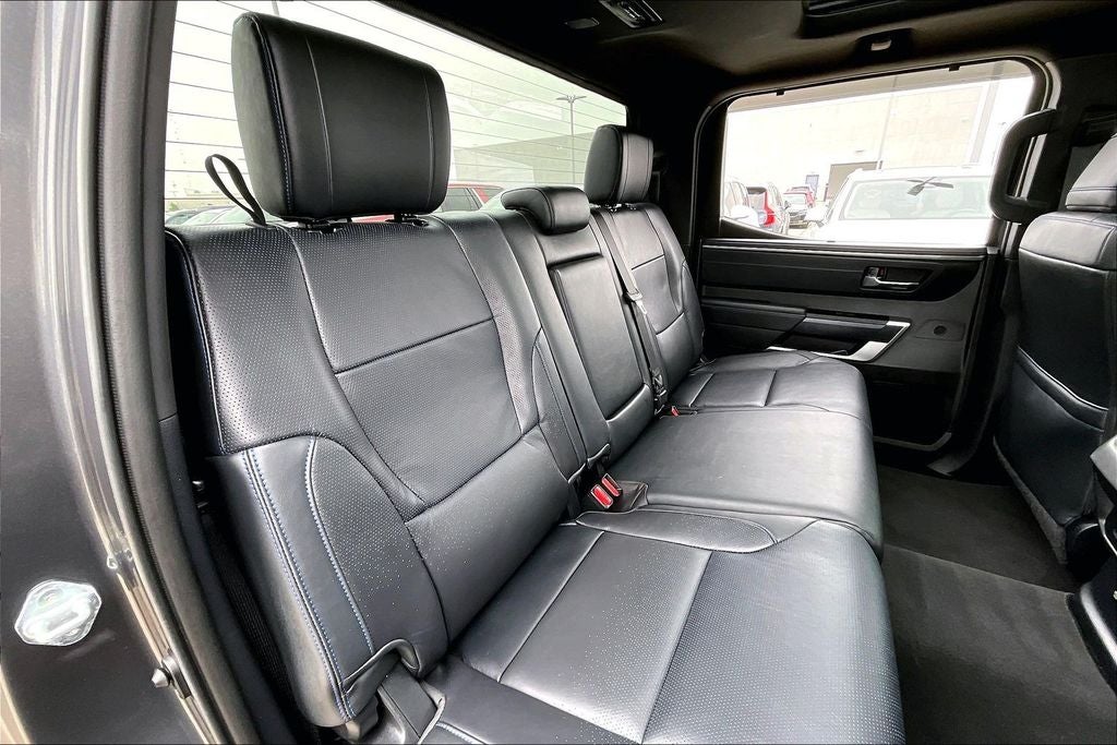 2023 Toyota Tundra Hybrid Platinum