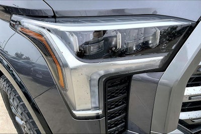 2023 Toyota Tundra Hybrid Platinum