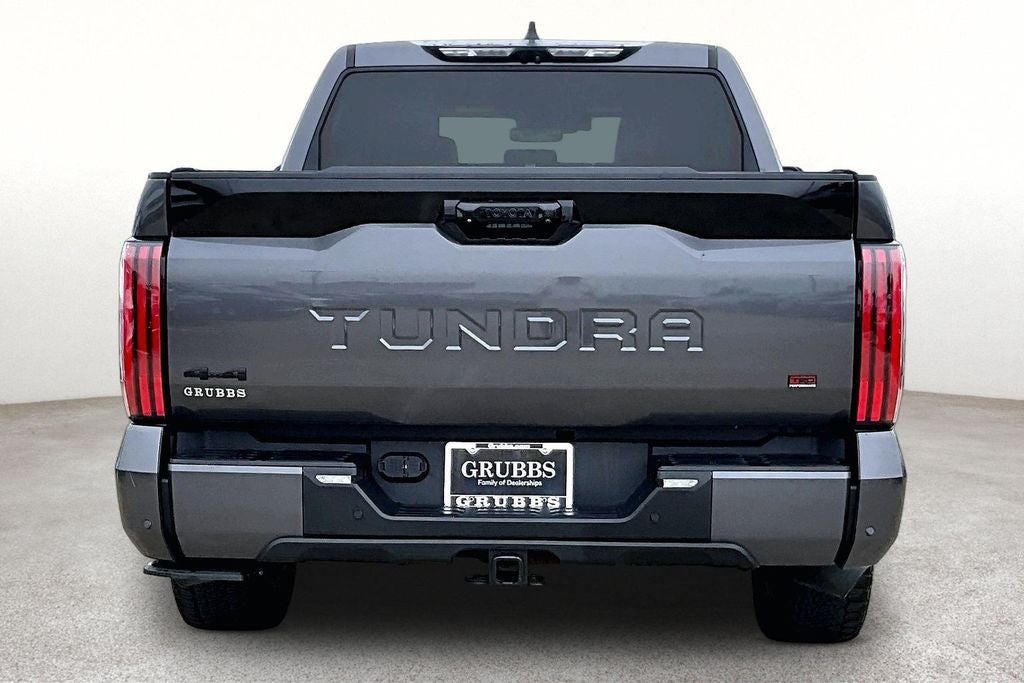 2023 Toyota Tundra Hybrid Platinum