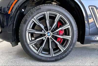 2021 BMW X5 M50i