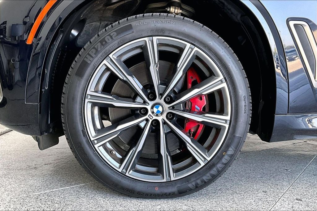 2021 BMW X5 M50i