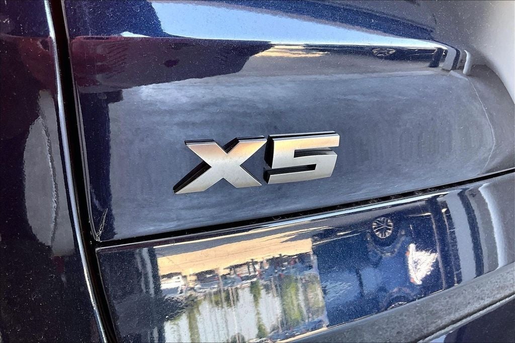 2021 BMW X5 M50i