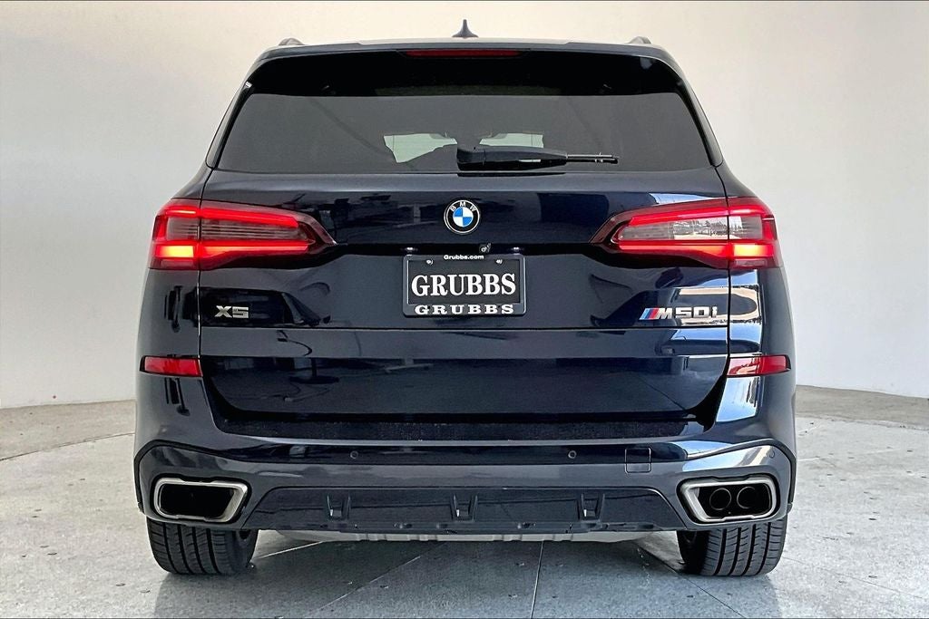 2021 BMW X5 M50i