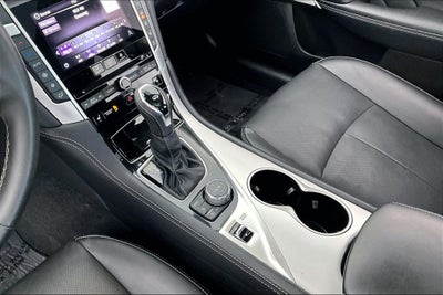 2023 INFINITI Q50 LUXE