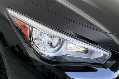 2023 INFINITI Q50 LUXE