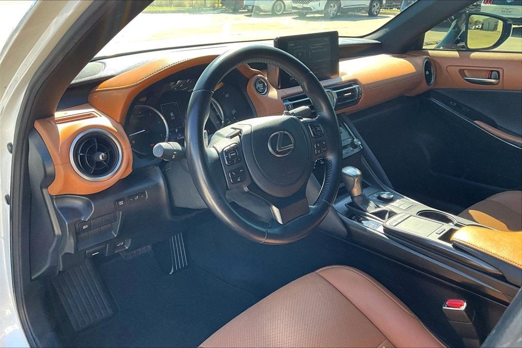 2021 Lexus IS 300