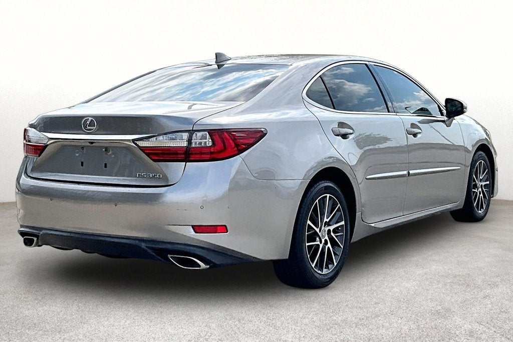 2017 Lexus ES 350