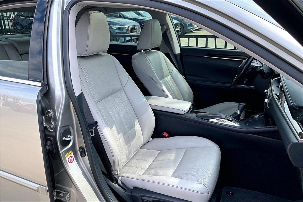 2017 Lexus ES 350