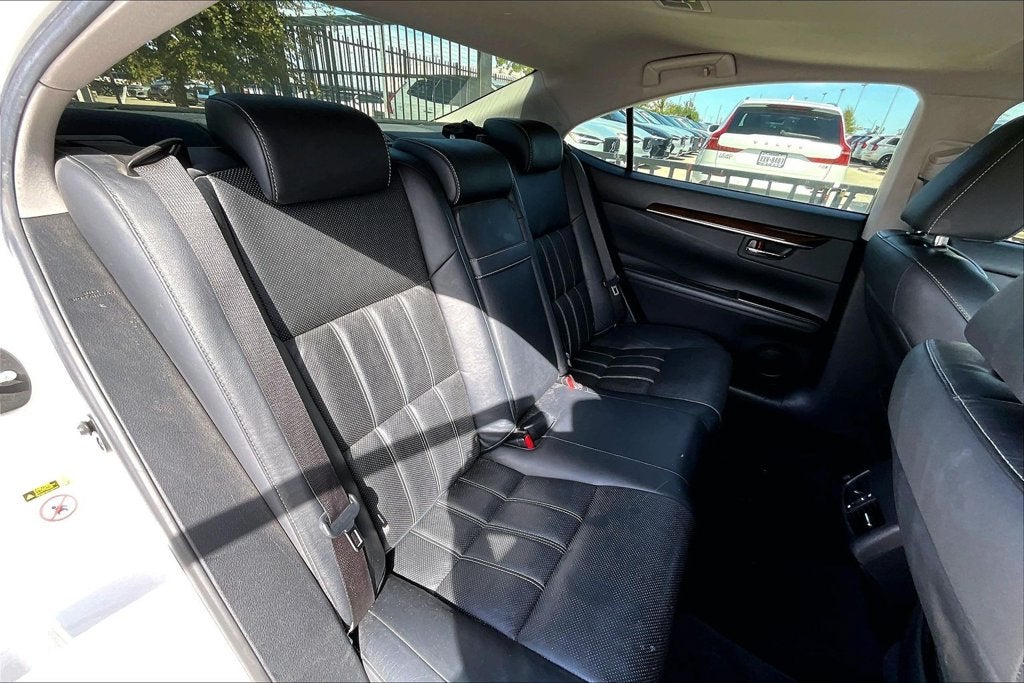 2016 Lexus ES 350