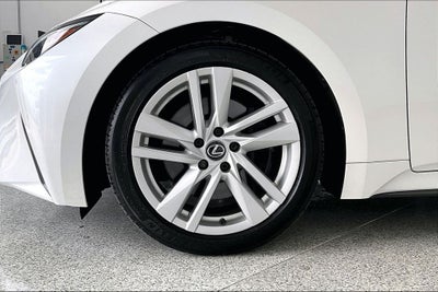 2024 Lexus IS 300