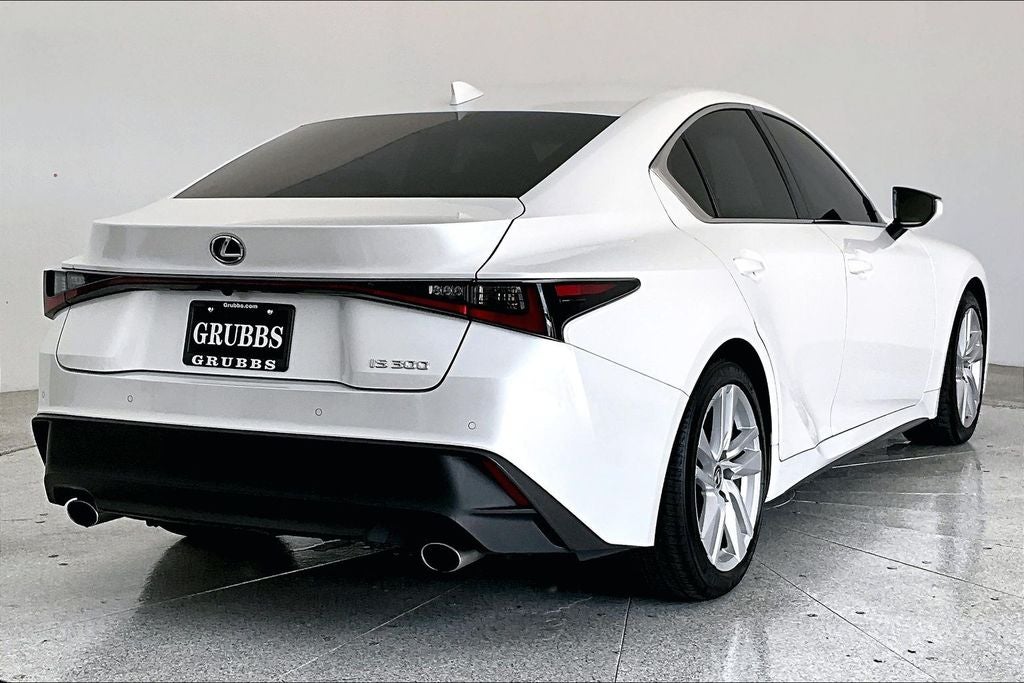 2024 Lexus IS 300