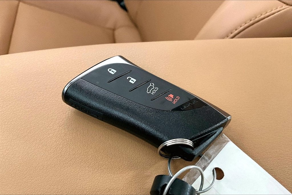 2025 Lexus UX 300h Premium