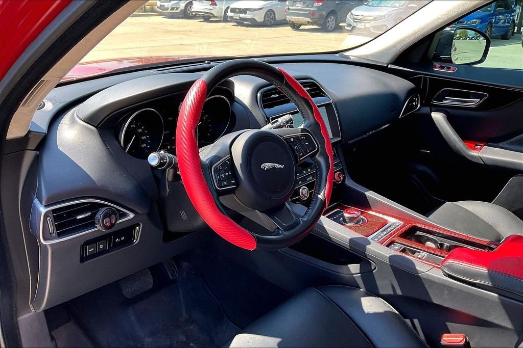 2020 Jaguar F-PACE 25t Premium