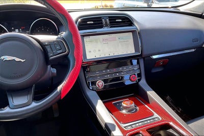 2020 Jaguar F-PACE 25t Premium