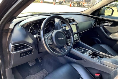 2020 Jaguar F-PACE 25t Premium
