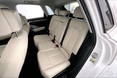2019 Audi Q3 2.0T Premium Plus S line quattro
