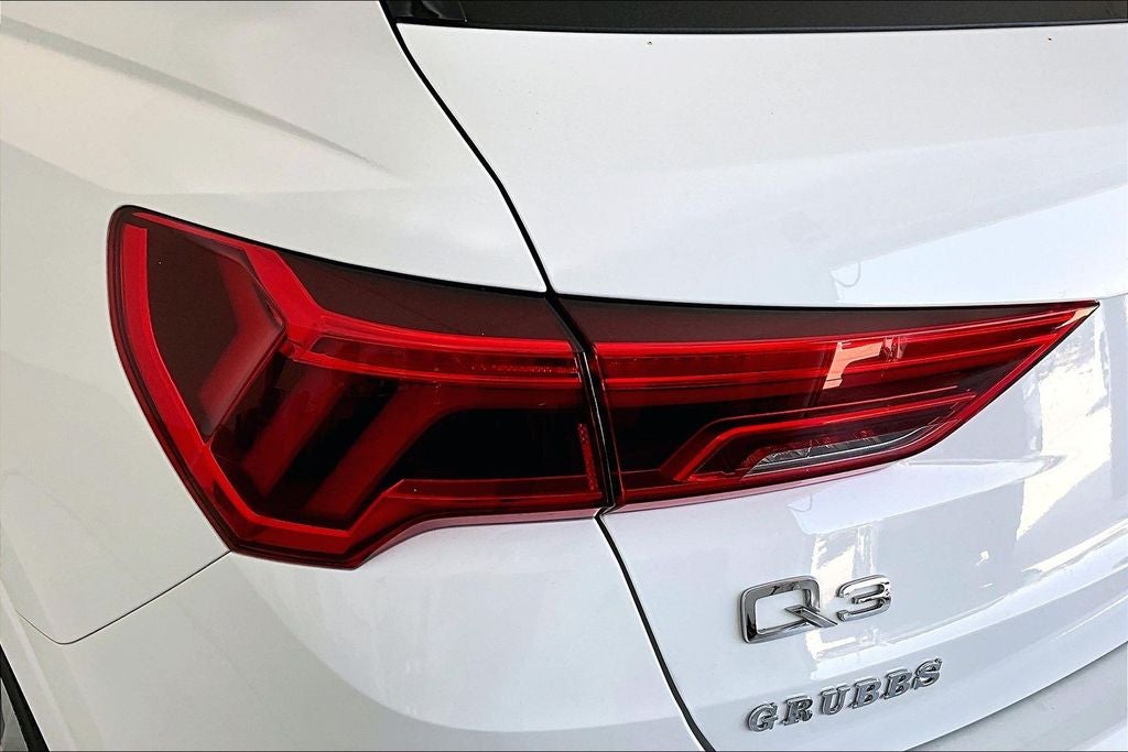 2019 Audi Q3 2.0T Premium Plus S line quattro