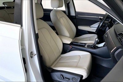 2019 Audi Q3 2.0T Premium Plus S line quattro